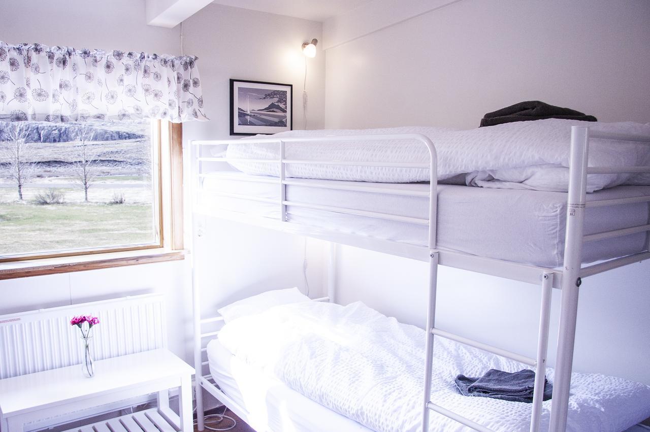 Fossardalur Guesthouse Djúpivogur Esterno foto