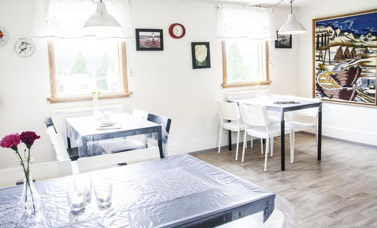 Fossardalur Guesthouse Djúpivogur Esterno foto